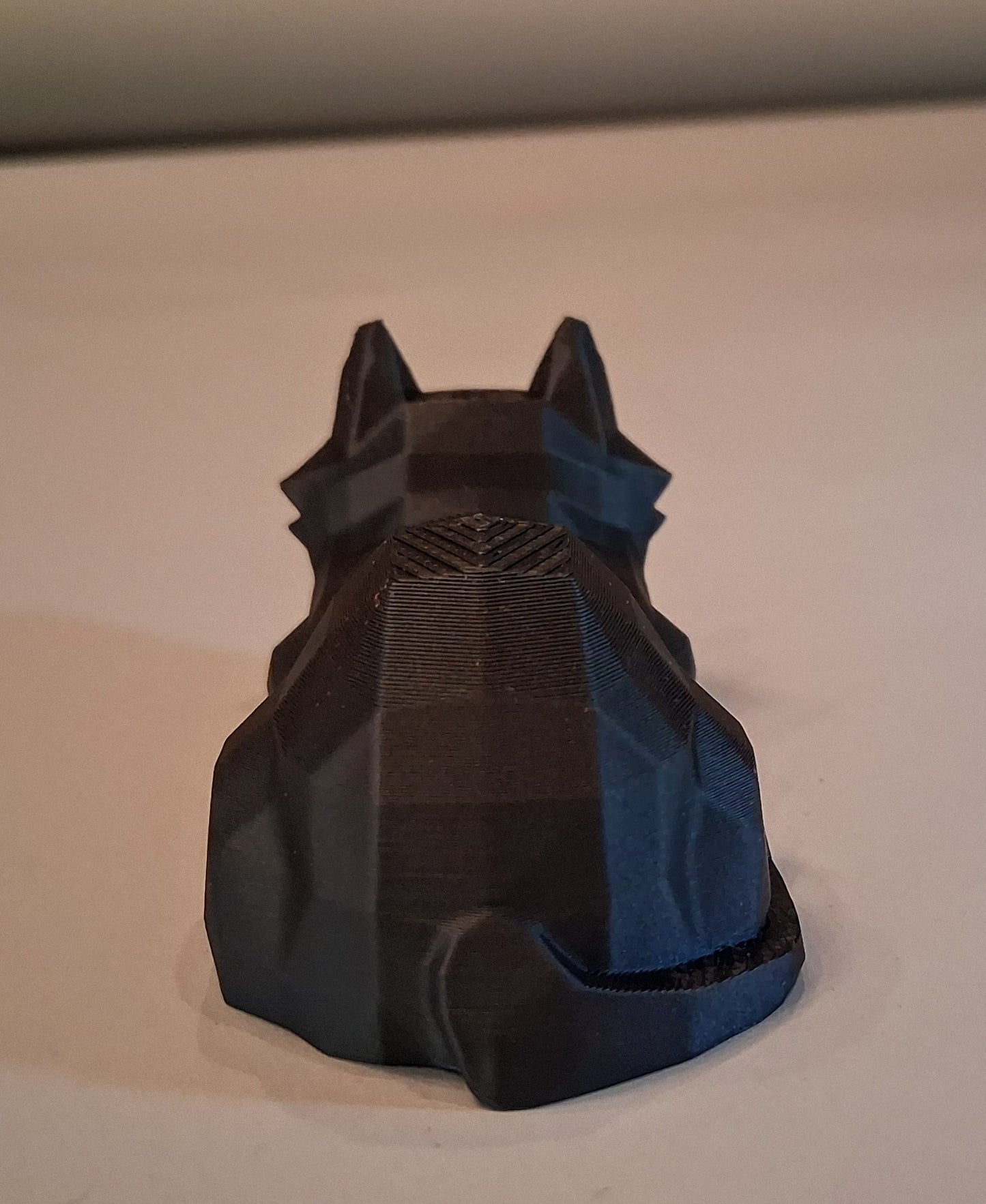 Small Low Poly Loafing Cat