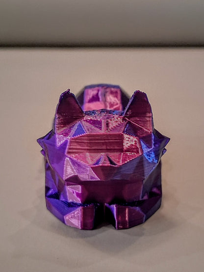 Small Low Poly Loafing Cat
