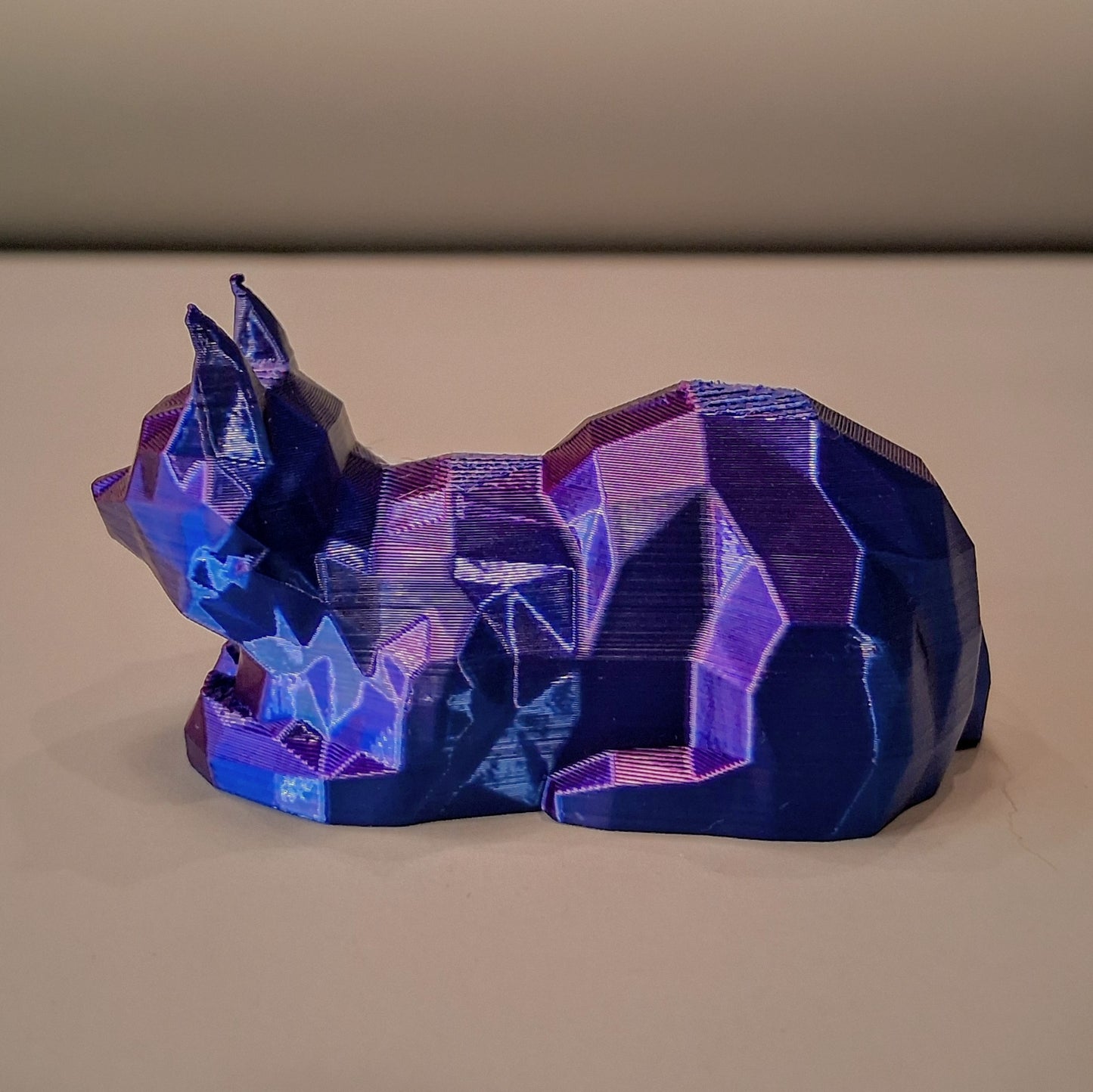 Small Low Poly Loafing Cat