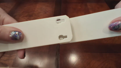 Extendo-Hook: The Expandable Over-the-Door Storage Hook